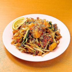 泰式炒河粉