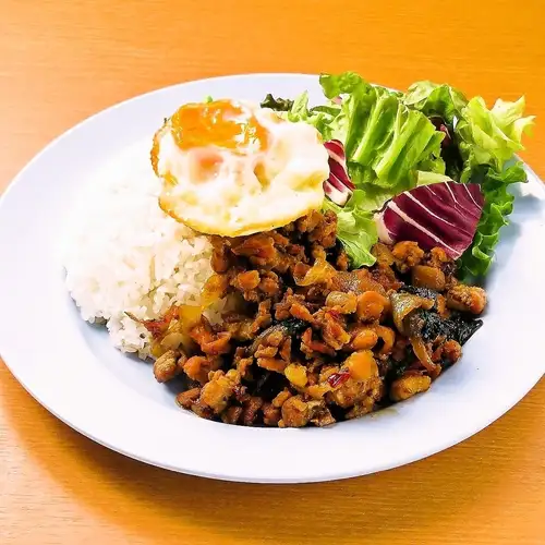 鶏肉のガパオ