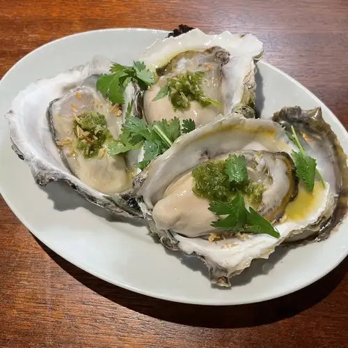 Today's special selection of raw oysters (2 pieces)