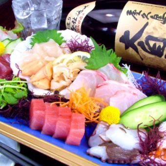 与您最喜欢的美食一起享用★无限畅饮仅需2,200日元