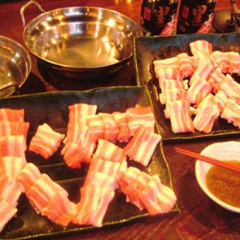 Kagoshima black pork♪ All-you-can-drink for 2.5 hours on weekdays☆≪Price including tax≫ 5 dishes with Satsuma stew + 2 hours [all-you-can-drink] for 5,500 yen