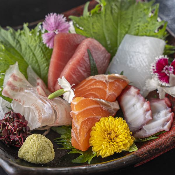 【その日に仕入れる最高の海の幸を♪】他店とは鮮度が違う☆四季折々の味覚を愉しむ♪「SAKABA鈴のお刺身」