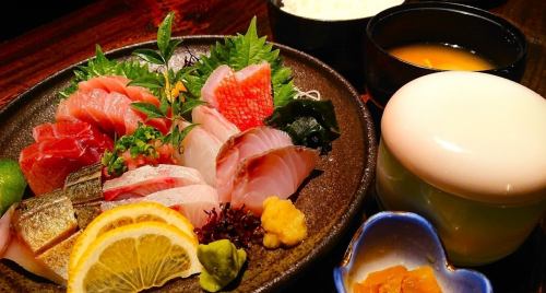 Special selection! Great value! Assorted sashimi set meal