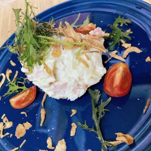 お酒がススムポテトサラダ