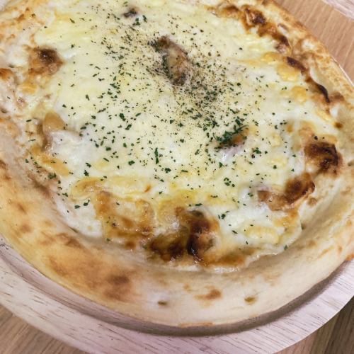 とろけるポテチーズのピザ