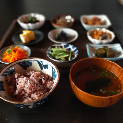 こだわりの創作料理