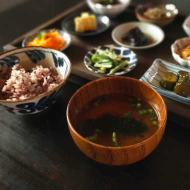 【和食のセットにはご飯と味噌汁付き♪】