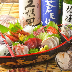 豪快！海男自慢の刺身10点盛！