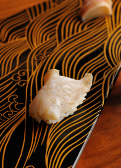 【ランチ】織鶴◆握り11貫＋旬料理4品◆織音の魅力をリーズナブルに堪能できるカジュアルコース