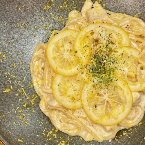 Lemon cream pasta with marlin using pesticide-free lemons