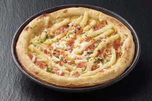 明太ポテトピザ