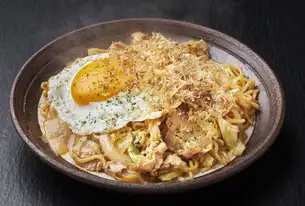 昔ながらの月見ソース焼きそば