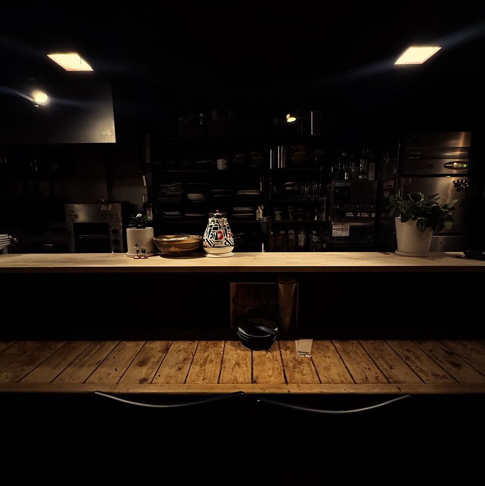 繁華街から離れた屋台的な独特の空間♪