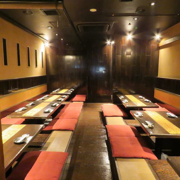 This is a completely private room that can accommodate up to 44 people! The very popular sunken kotatsu seats can also accommodate large parties! This seat also has an air curtain installed at the entrance of the tatami room, making it ideal for banquets ♪ For small groups. However, you can use it widely, so we look forward to hearing from you♪♪