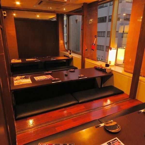 This private room is very popular with co-workers, couples, and families with children!The seats usually seat 6 people, but can be reserved for 2 or more people.We welcome reservations as it is easy to use casually.Private reservations are also possible! !Please feel free to contact us!