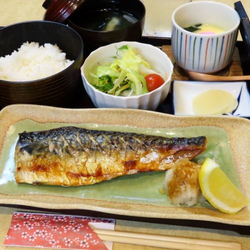 自慢の定食ラインナップ
