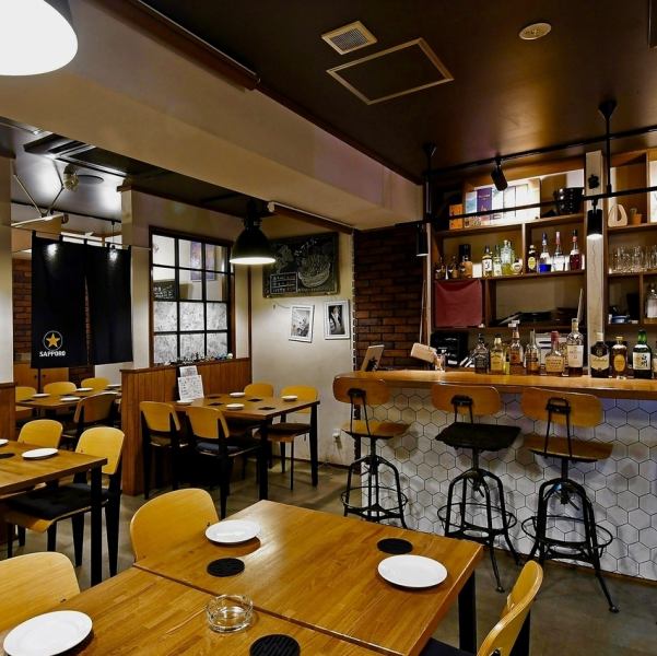 We offer a wide range of alcoholic beverages, with a lineup to suit any occasion! We also carry rare whiskeys, wines, and sake.