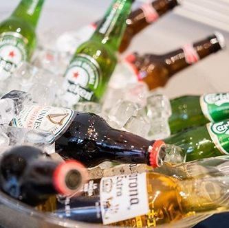 海外クラフトビールやワインなども充実しており是非様々なお酒を飲み比べしてみてください！