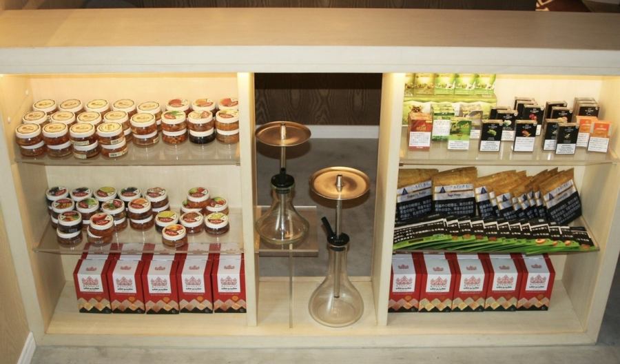 [Shisha] A wide variety of fruits, sweets, herbs, spices, etc. are available ♪
