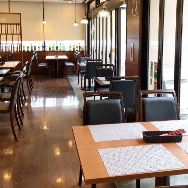 広々とした店内では30人規模での宴会も可能!各種宴会大歓迎です!
