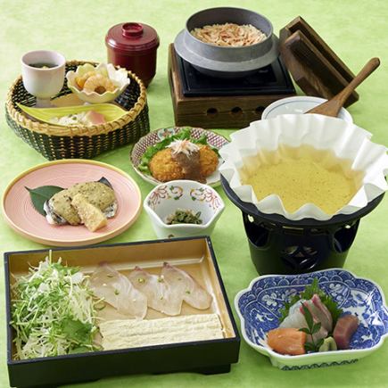 [Spring special meal] Seasonal fish shabu-shabu small pot Sumire 5,000 yen (tax included)