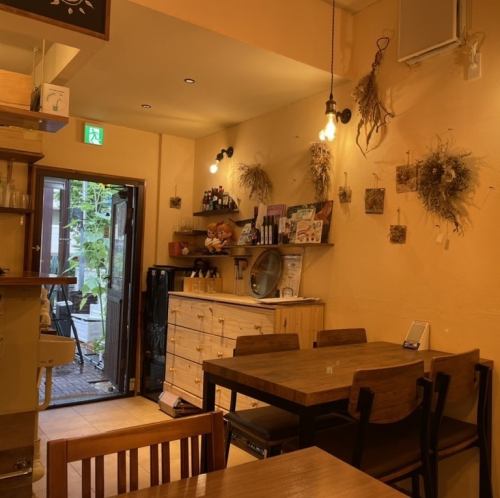 ふらっと立ち寄れるお店◎