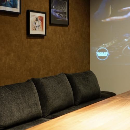 《完全個室で広々空間》