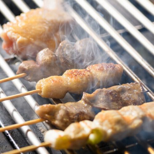 こだわりの食材を焼き鳥・串かつどちらも楽しめるコースもご用意しております♪