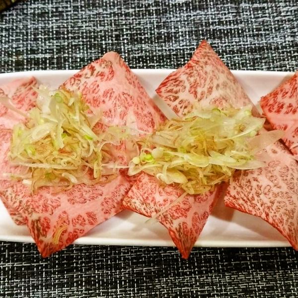 Yukimura's recommendation! Sendai beef dishes! Meat dishes such as melty beef sashimi, yukhoe, and liver are also very satisfying!