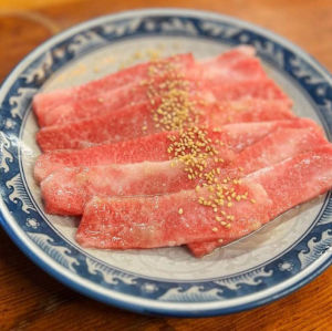 《牛》和牛カルビ(塩・タレ)