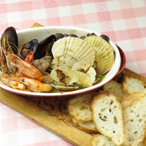 [All-you-can-drink with 2 hours] Seasonal seafood dishes, pizza, pasta, etc. All 7 standard courses ◆ Seat stay 2.5 hours OK