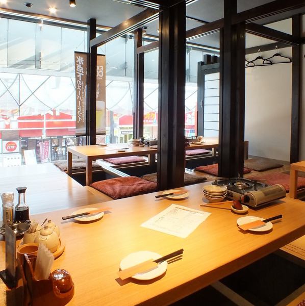 This is a private room with a sunken kotatsu for 4 to 25 people! Enjoy your meal without worrying about your surroundings!