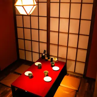 3名様～4名様までの掘りごたつ個室は予約必須です！
