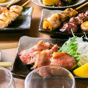 【鳥粋-とりすき-コース】匠美鶏の低温刺し・焼き鳥3本盛りなど！2時間飲み放題付【8品】5000円