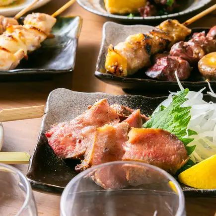 [Torisuki Course] Includes low-temperature cooked chicken sashimi, 3 skewers of grilled chicken, and more! 2-hour all-you-can-drink included. [8 dishes] 5000 yen