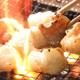 【ホルモンマニア直撃】名物「近江ホソ」680円!選べる3種の旨ダレで堪能