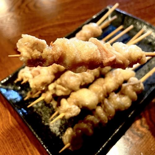 鶏皮串 塩・タレ
