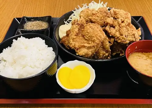 ヤマトの唐揚げ定食