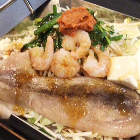 【含2小時無限暢飲】海鮮chiritori火鍋套餐4,500日圓（含稅）