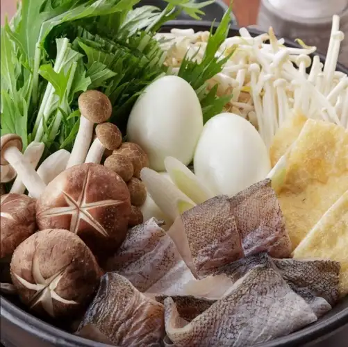 非常适合年末新年派对!价格实惠的烤海鲜火锅套餐,包含2小时畅饮:¥4500(含税)