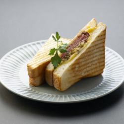 reuben sandwich