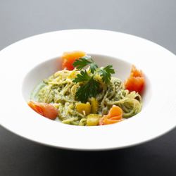 Genovese pasta with smoked salmon