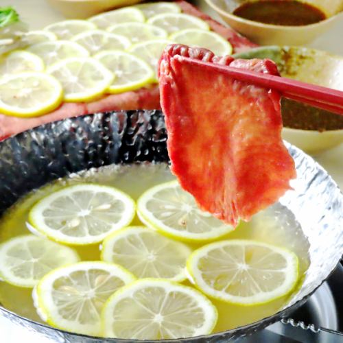 檸檬牛舌涮涮鍋供應 ◎