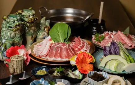 特別プラン・二種の純血アグーと和牛のしゃぶしゃぶ贅沢セット(飲み放題付き)