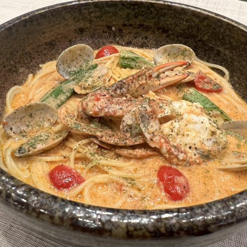 渡り蟹のビスクスープパスタ