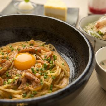 ミートクリームカルボナーラ スイーツセット