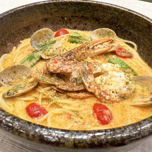 渡り蟹のビスクスープパスタ