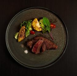 Charcoal grilled Wagyu beef shoulder loin