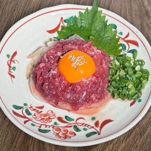 熊本名物 馬ユッケ