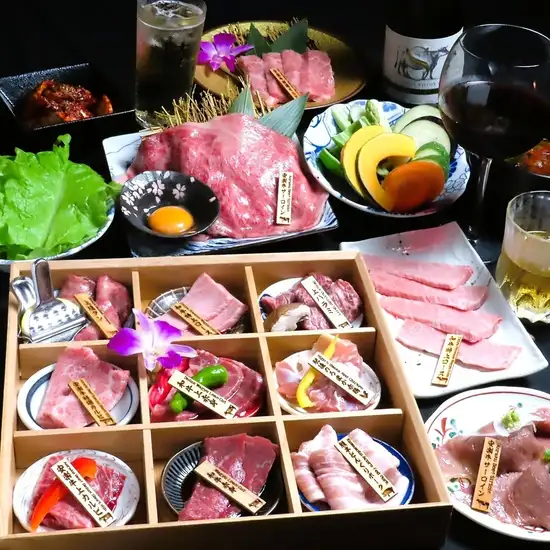 宮崎牛トップクラスの安楽牛と希少部位を贅沢に味わう焼肉店